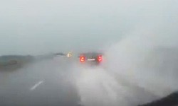 Заехал на скорости в лужу