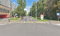 Пешеход по перекрестку