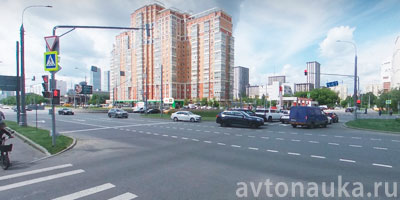 Остановка перед стоп линией Сложный перекресток