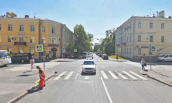 Впереди равнозначный перекресток